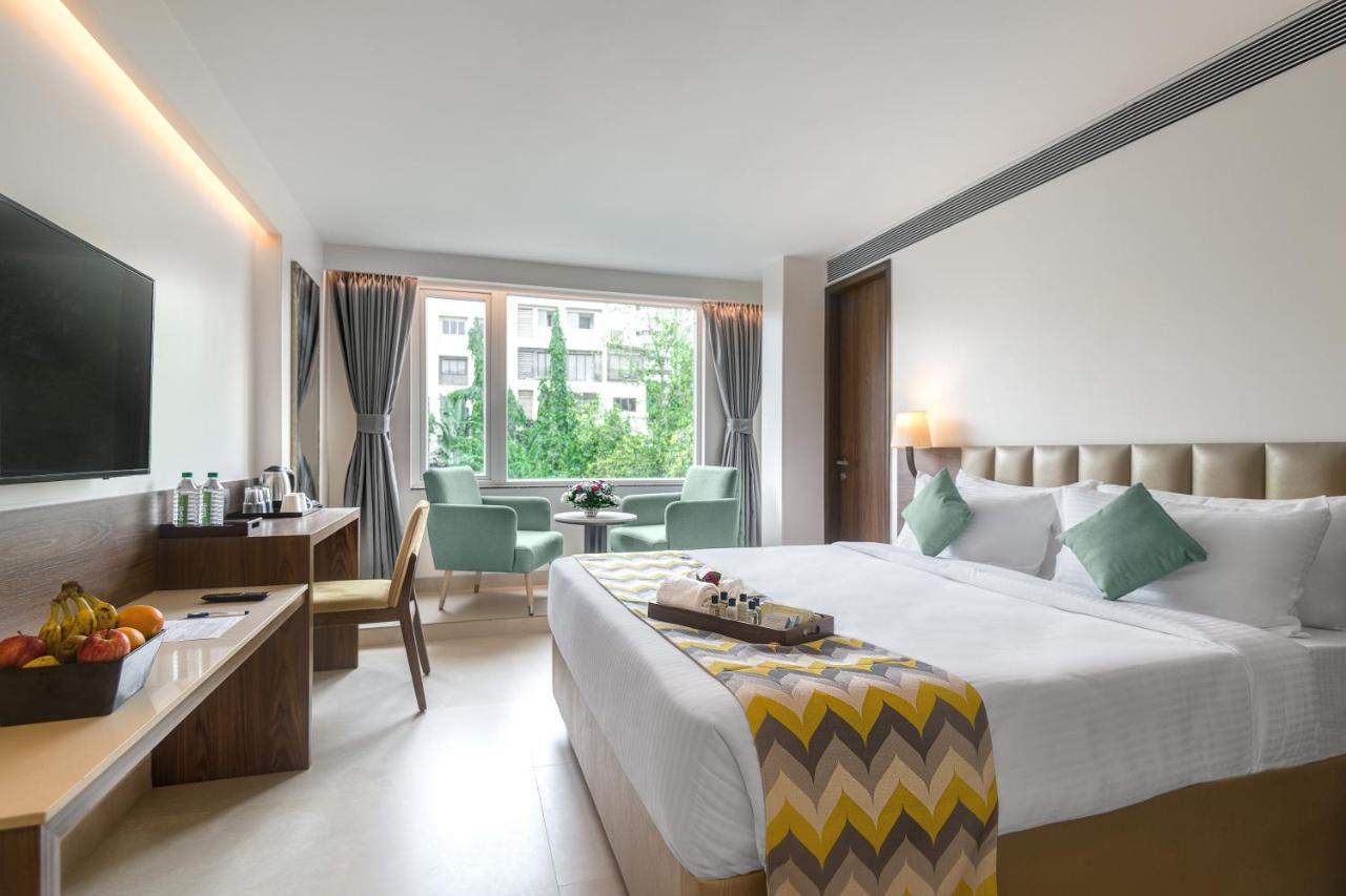 Sapphire Boutique Hotel Thane Eksteriør billede